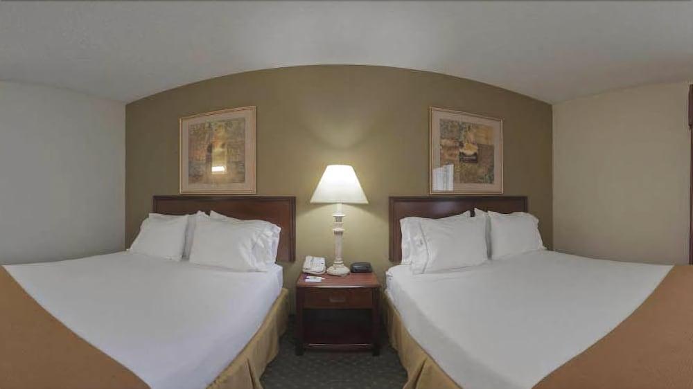 Holiday Inn Express Evansville - West, An Ihg Hotel Εξωτερικό φωτογραφία