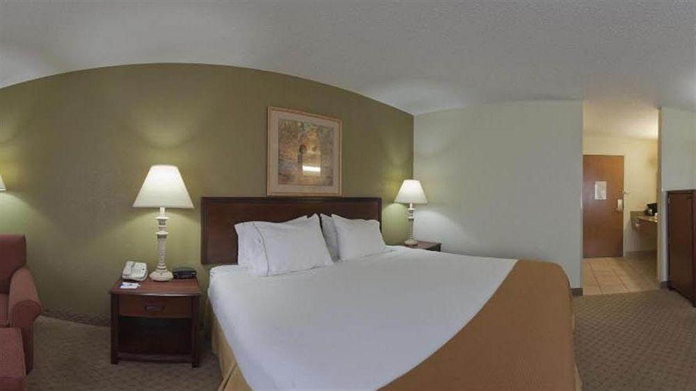 Holiday Inn Express Evansville - West, An Ihg Hotel Εξωτερικό φωτογραφία