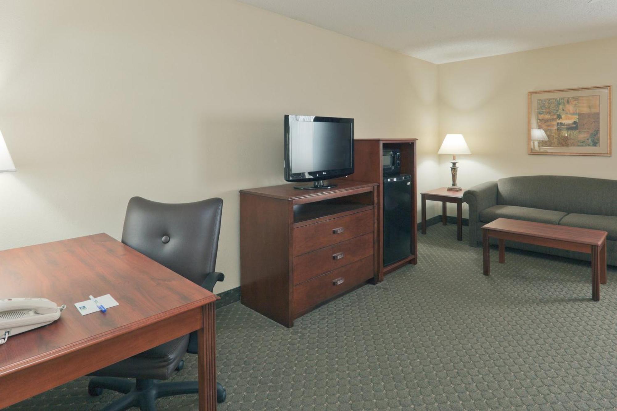 Holiday Inn Express Evansville - West, An Ihg Hotel Εξωτερικό φωτογραφία